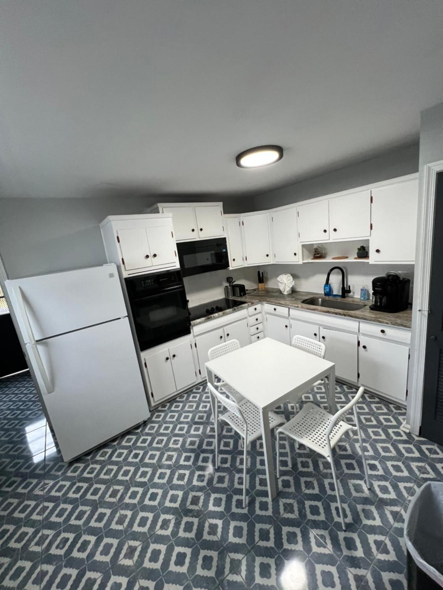 Fantastic 3Br Close To Botanical Gardens And Airport Норфолк Экстерьер фото